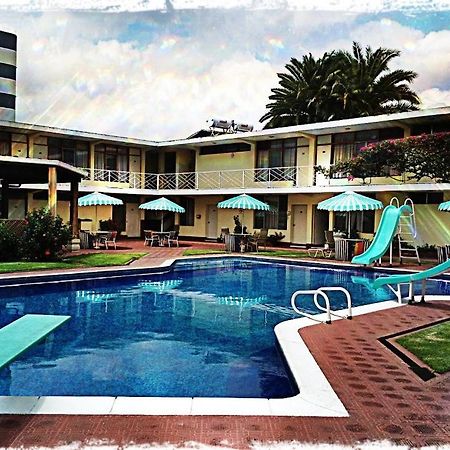 Hotel Plaza Guatemala City ภายนอก รูปภาพ