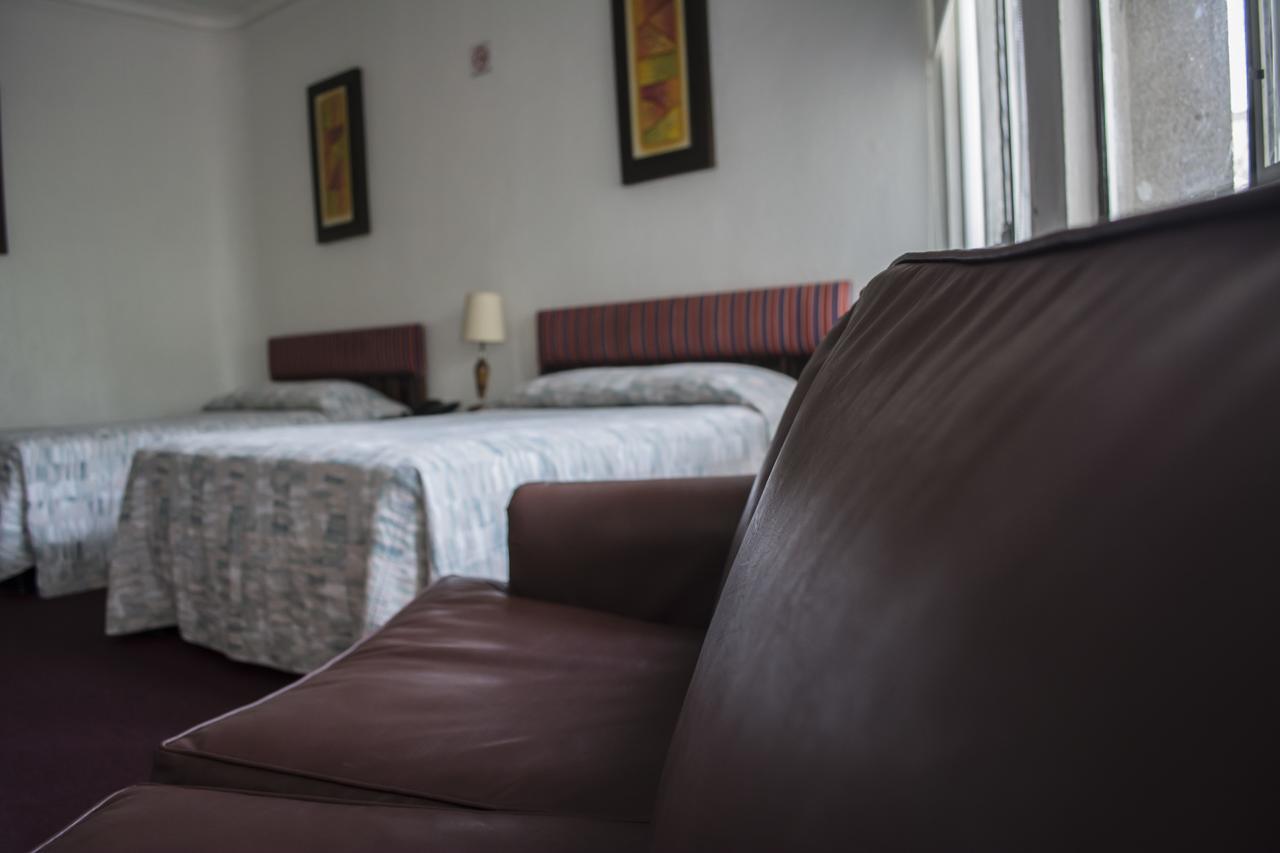 Hotel Plaza Guatemala City ภายนอก รูปภาพ